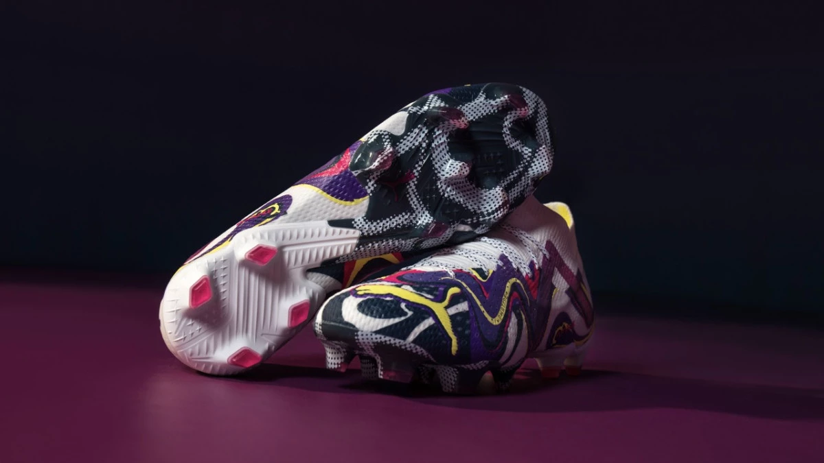 post card 23SS_TS_Football_Creativity-Pack_Q2_Future_portada en tamaño grande.webp